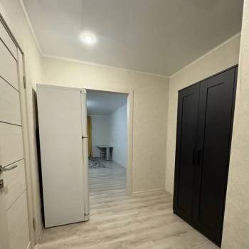 Сдается 1-комнатная квартира, 37 м²