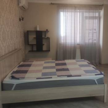 Сдается 1-комнатная квартира, 46 м²