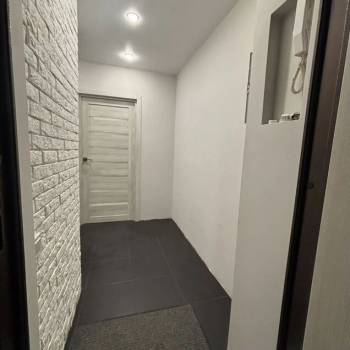 Продается 3-х комнатная квартира, 59 м²