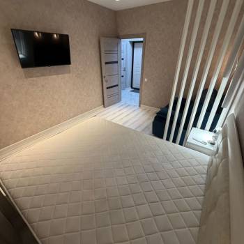 Продается 1-комнатная квартира, 32 м²
