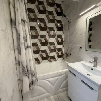 Продается 1-комнатная квартира, 32 м²
