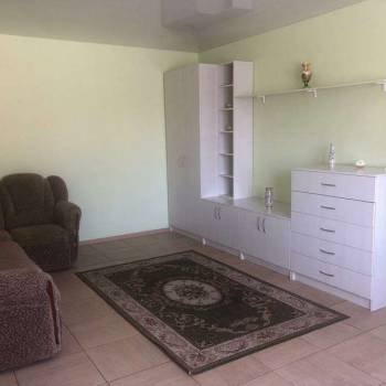 Сдается 1-комнатная квартира, 42 м²