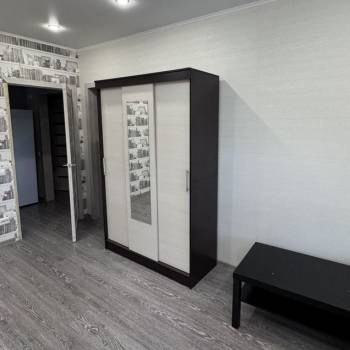 Сдается 1-комнатная квартира, 42,4 м²
