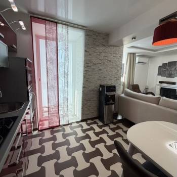 Продается 3-х комнатная квартира, 70,7 м²