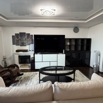 Продается 3-х комнатная квартира, 70,7 м²
