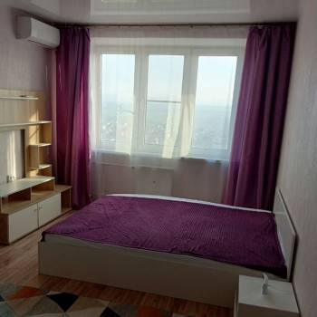 Сдается 1-комнатная квартира, 35 м²