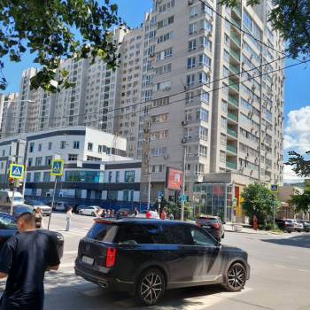 Сдается 1-комнатная квартира, 46,8 м²
