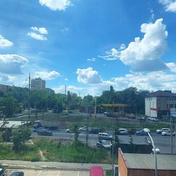 Продается 1-комнатная квартира, 42 м²