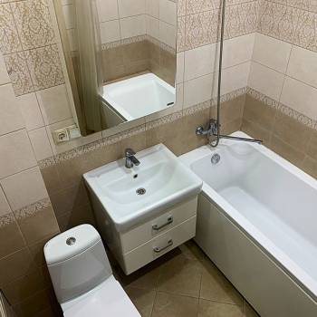 Продается 1-комнатная квартира, 42 м²