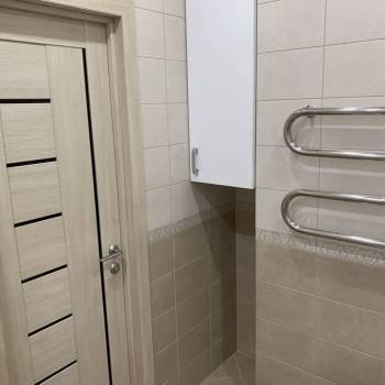 Продается 1-комнатная квартира, 42 м²