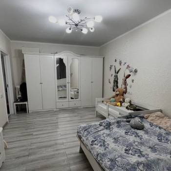 Продается 2-х комнатная квартира, 73 м²