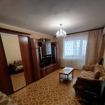 Сдается 1-комнатная квартира, 40 м²
