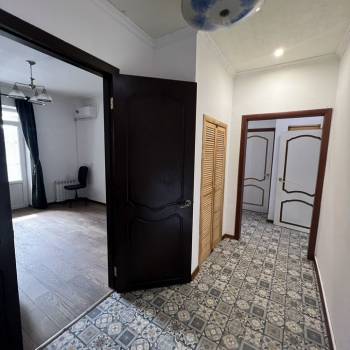 Сдается Многокомнатная квартира, 70 м²