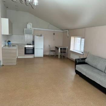 Сдается 1-комнатная квартира, 40 м²