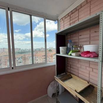 Продается 1-комнатная квартира, 39 м²
