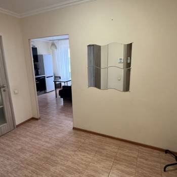 Продается 1-комнатная квартира, 39 м²