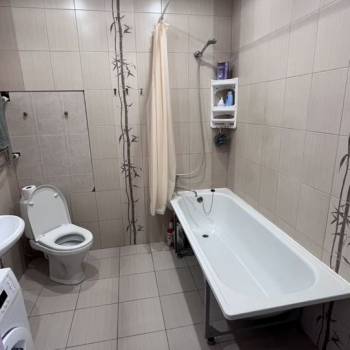 Продается 1-комнатная квартира, 39 м²
