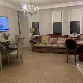 Продается 2-х комнатная квартира, 80,7 м²