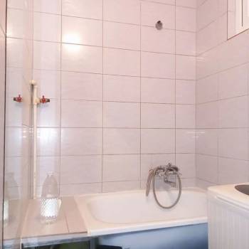 Продается 3-х комнатная квартира, 52 м²