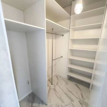 Продается 1-комнатная квартира, 44 м²