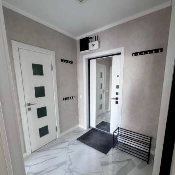 Продается 1-комнатная квартира, 44 м²
