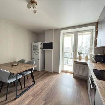 Продается 2-х комнатная квартира, 71,2 м²