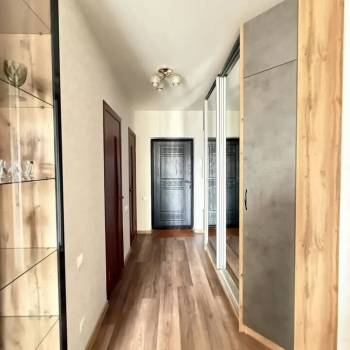 Продается 2-х комнатная квартира, 71,2 м²