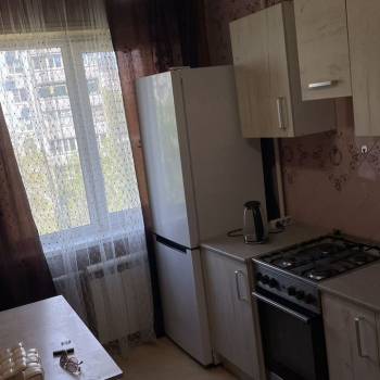 Сдается Многокомнатная квартира, 65 м²