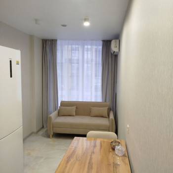 Сдается 1-комнатная квартира, 42 м²