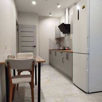 Сдается 1-комнатная квартира, 42 м²