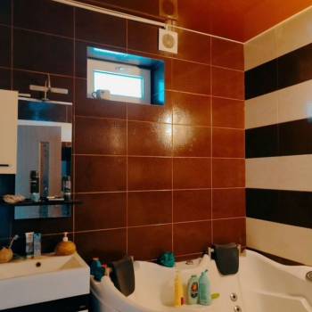Продается Дом, 275 м²