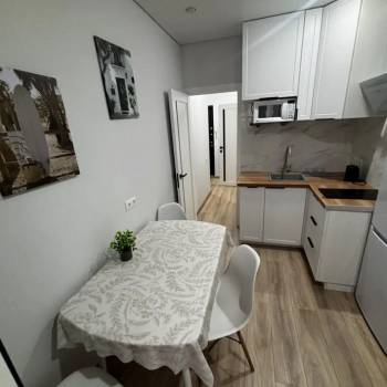 Сдается 1-комнатная квартира, 41 м²