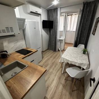 Сдается 1-комнатная квартира, 41 м²