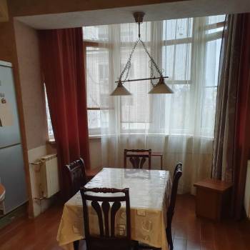 Сдается Многокомнатная квартира, 70 м²
