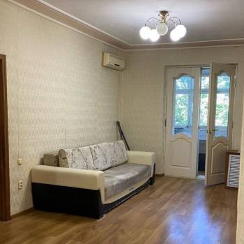 Сдается 1-комнатная квартира, 38 м²