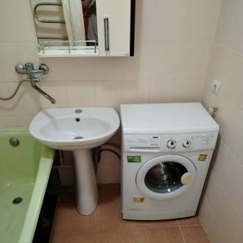 Сдается 2-х комнатная квартира, 65 м²