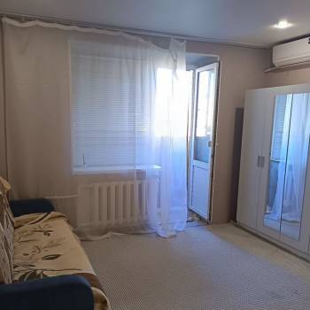Сдается 1-комнатная квартира, 37 м²