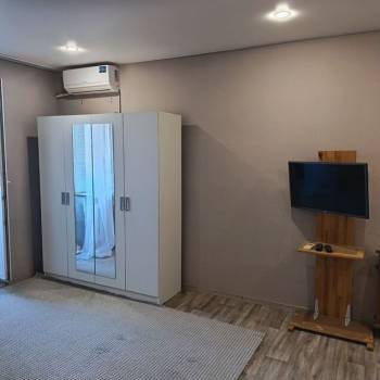 Сдается 1-комнатная квартира, 37 м²