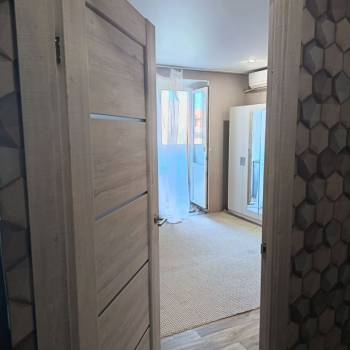 Сдается 1-комнатная квартира, 37 м²