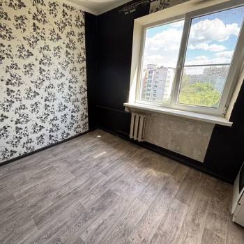 Продается 1-комнатная квартира, 37,3 м²
