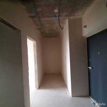 Продается 1-комнатная квартира, 35 м²