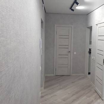 Сдается 2-х комнатная квартира, 65 м²