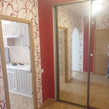 Сдается 1-комнатная квартира, 40 м²