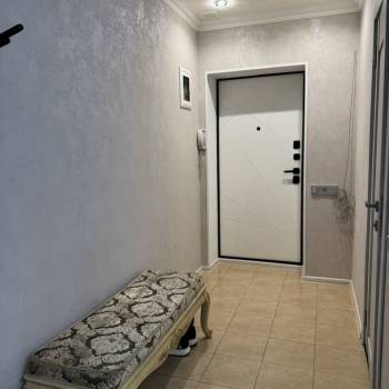 Сдается Многокомнатная квартира, 60 м²