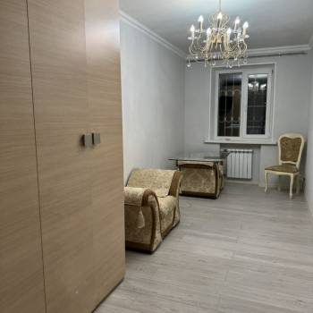 Сдается Многокомнатная квартира, 60 м²