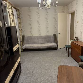 Сдается Многокомнатная квартира, 60 м²