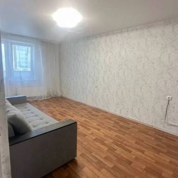 Сдается 2-х комнатная квартира, 62 м²