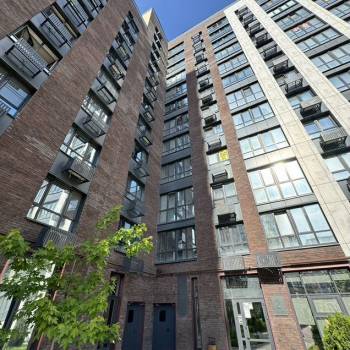 Продается 1-комнатная квартира, 40 м²
