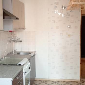 Продается 1-комнатная квартира, 38 м²