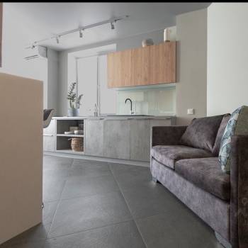 Продается 1-комнатная квартира, 42 м²